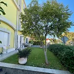 B&B-Ld