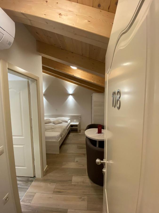 B&B-Ld krevet i doručak
