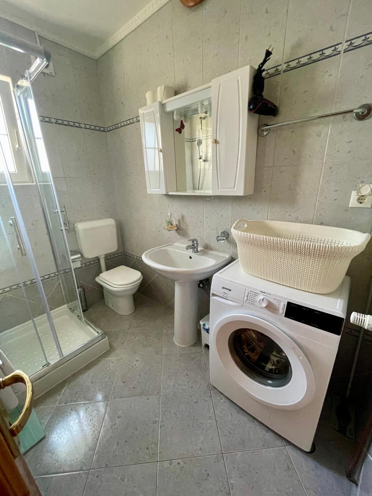 B&B-Ld krevet i doručak