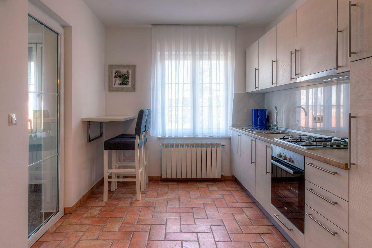 B&B-Ld krevet i doručak Pula
